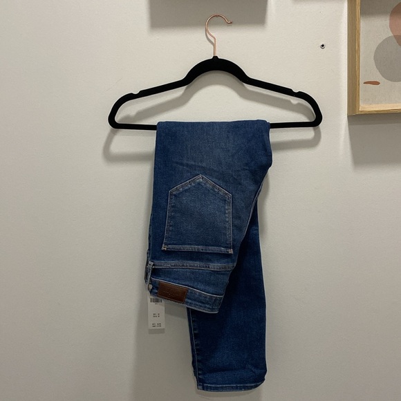 NWT Ultra High Rise Skinny Ankle Jeans - Picture 2 of 2